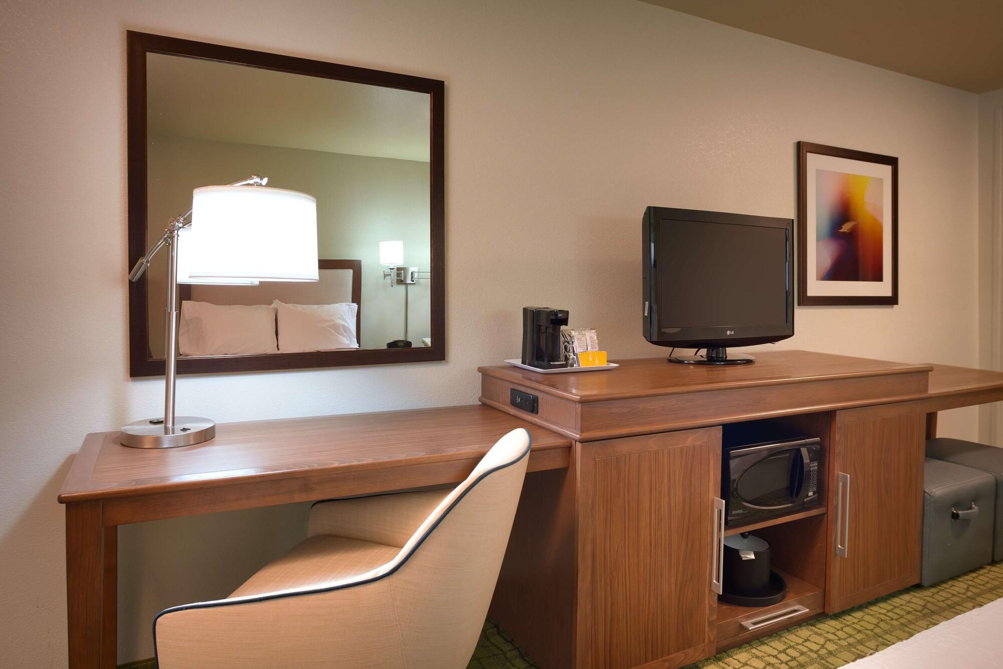 Hampton By Hilton Irvine East - Forest Hotel Lake Forest