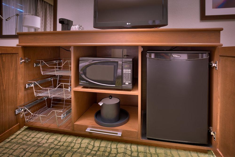 Hampton By Hilton Irvine East - Forest