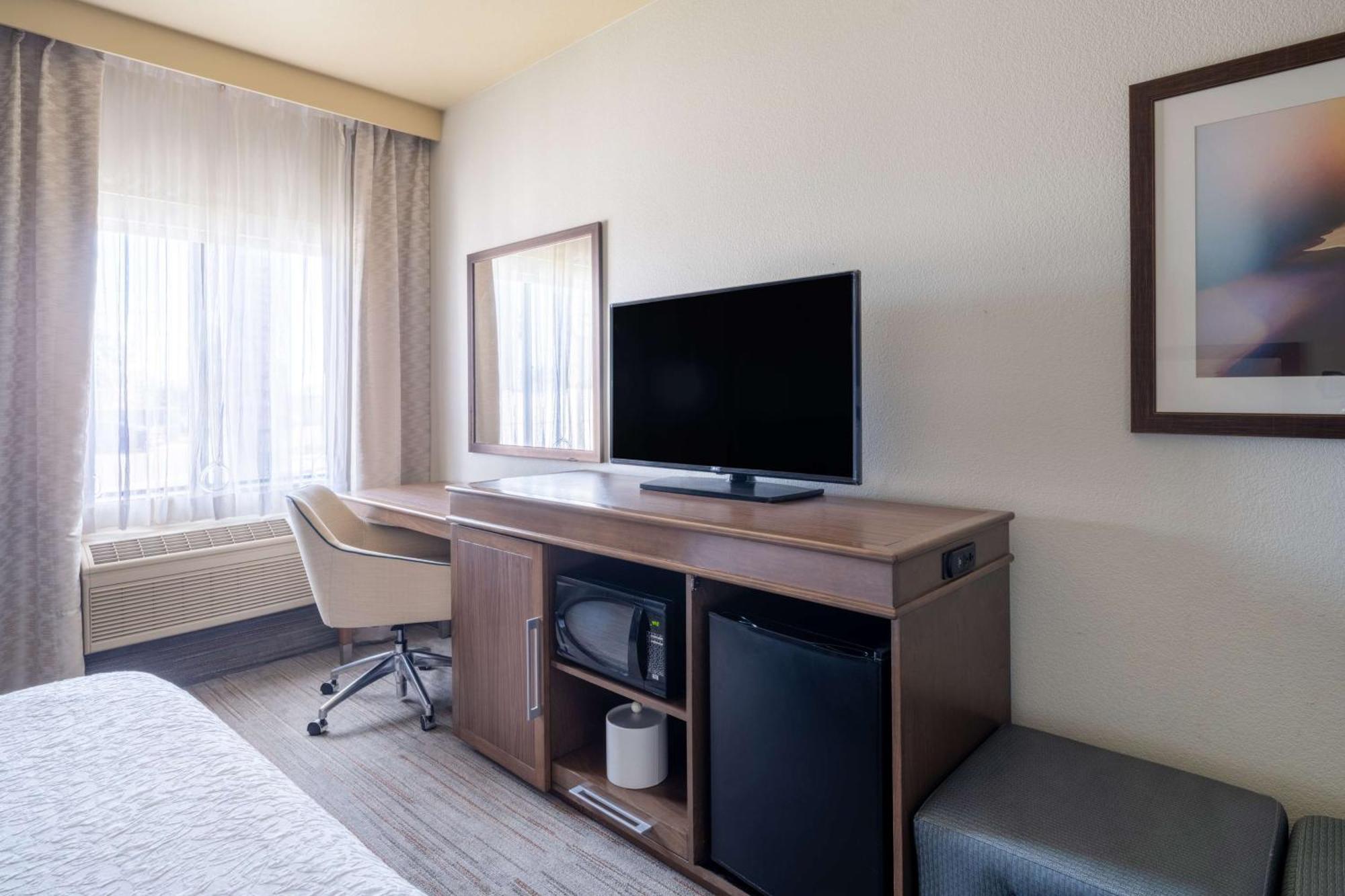 Hotel Hampton By Hilton Irvine East - Forest Lake Forest
