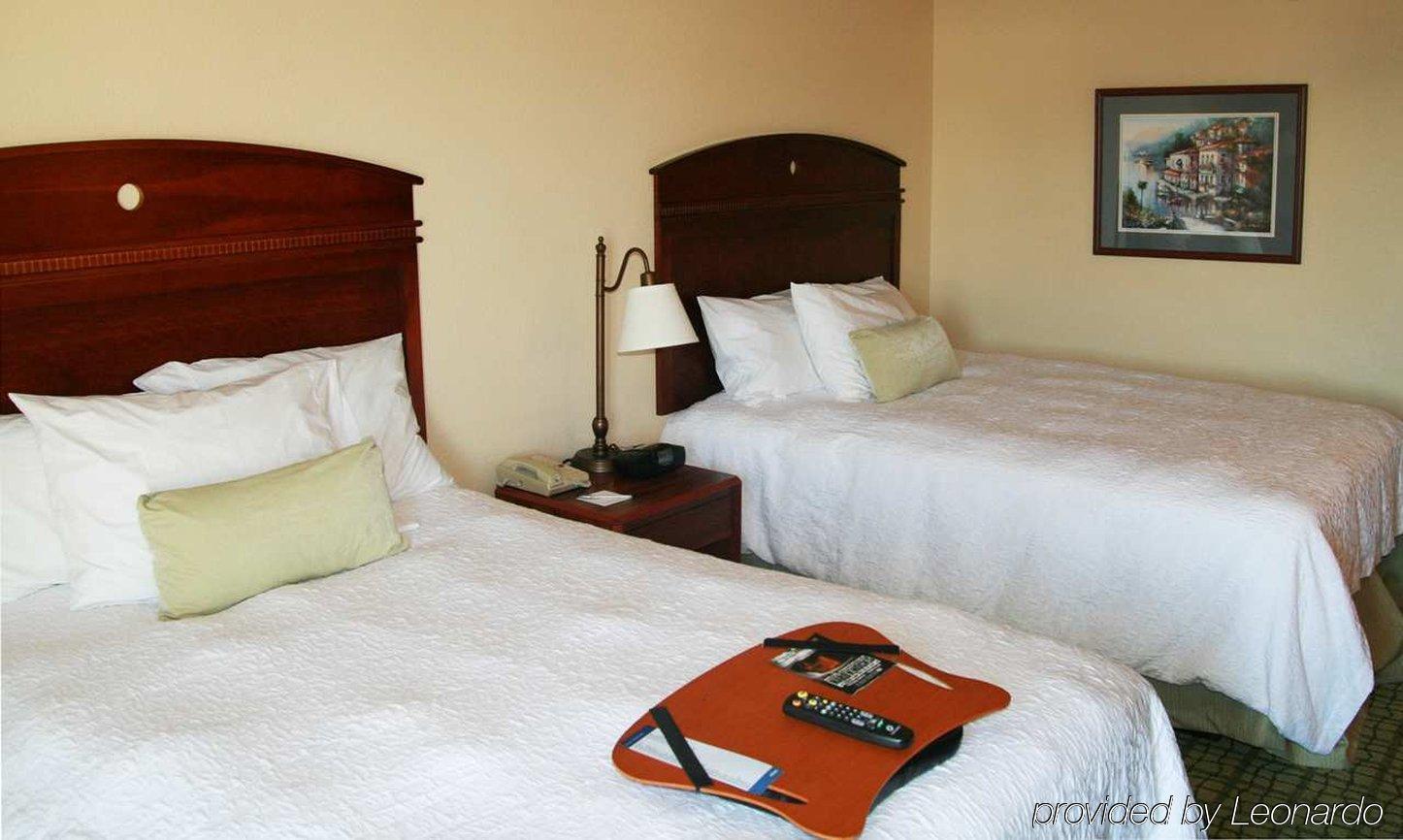 Hampton By Hilton Irvine East - Forest Hotel