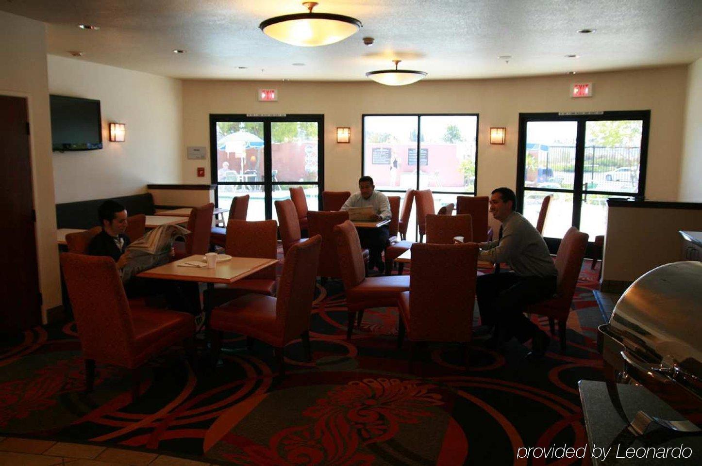 Hotel Hampton By Hilton Irvine East - Forest 3*